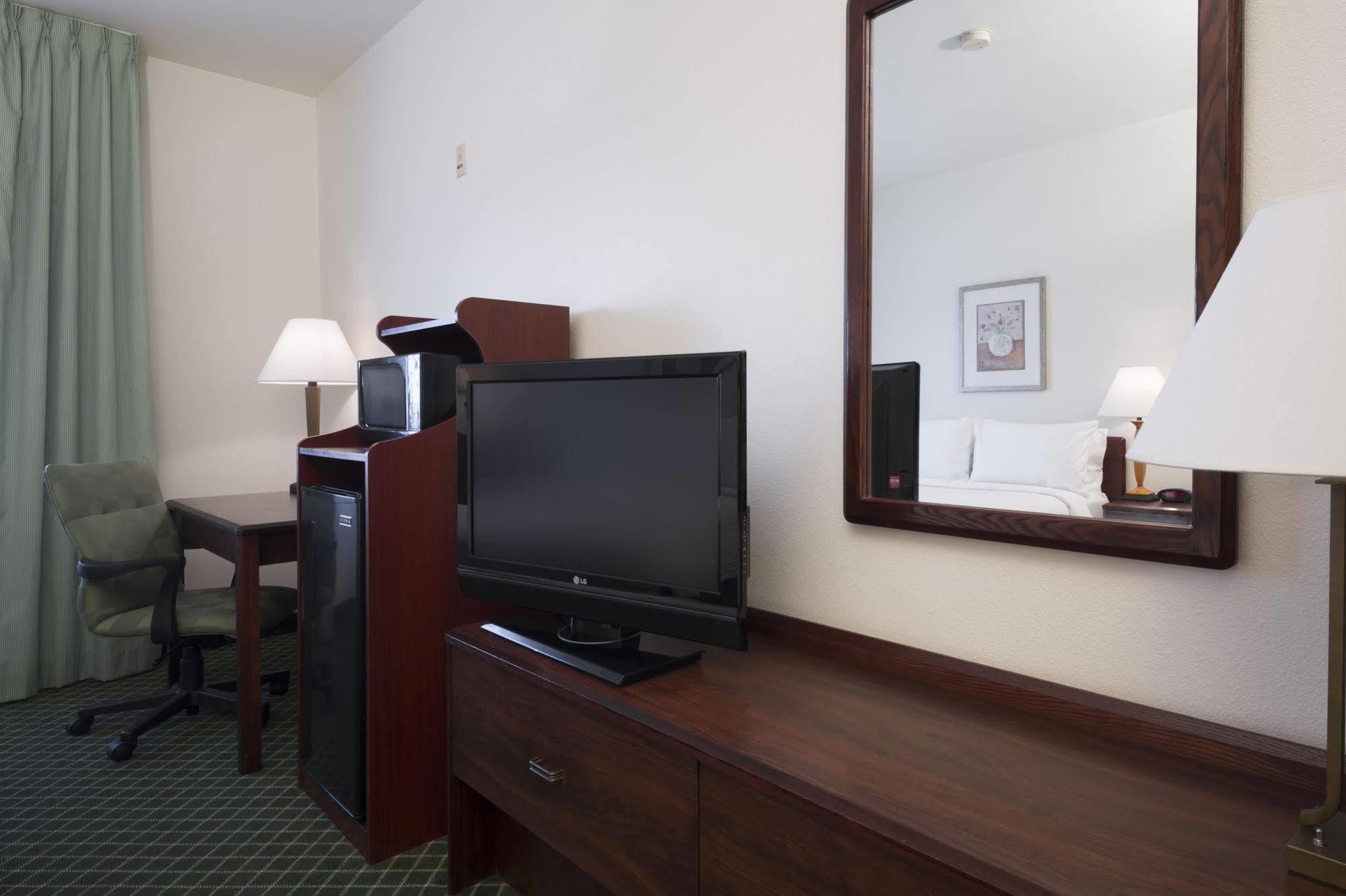 Fairfield Inn By Marriott Tracy Exterior foto